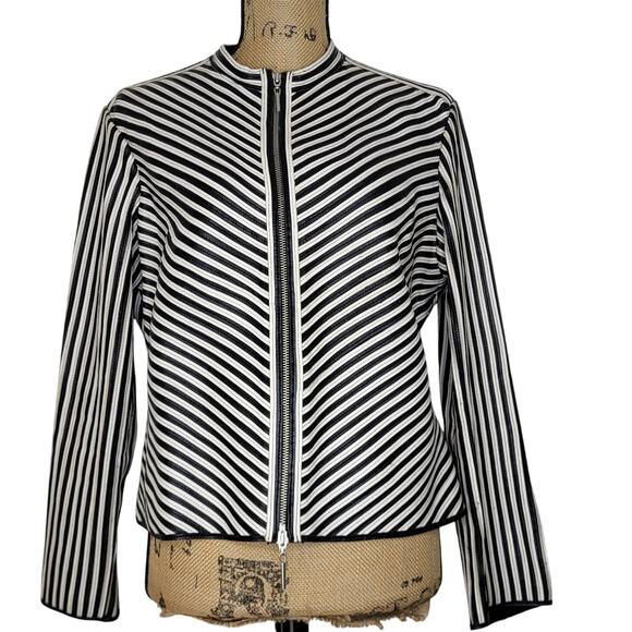 Bagatelle NYC Stretch Black & White Striped Cropped Leather Jacket Size 12 - Picture 2 of 12